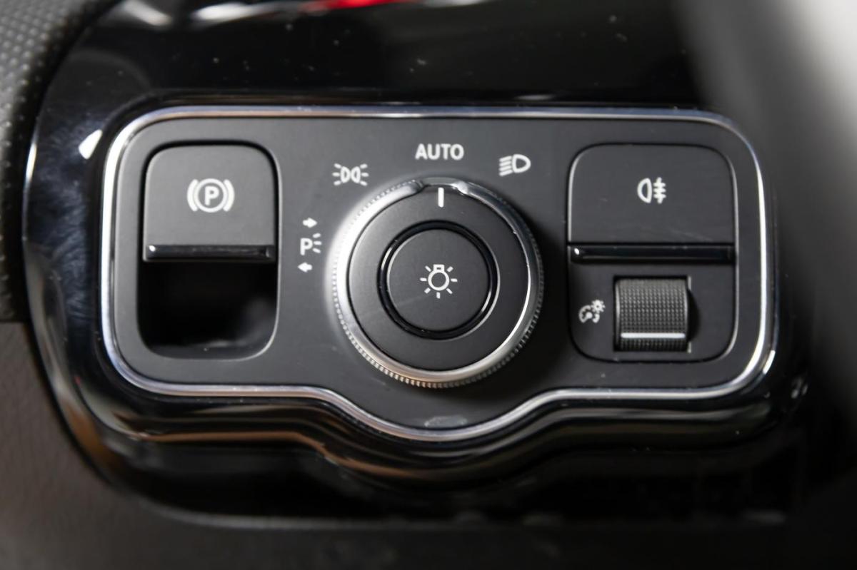 mercedes-benz-cla-2021-hibrido-a-gasolina-1332cc