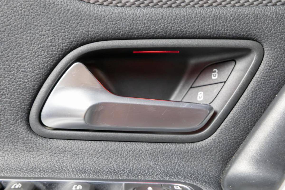 mercedes-benz-cla-2021-hibrido-a-gasolina-1332cc