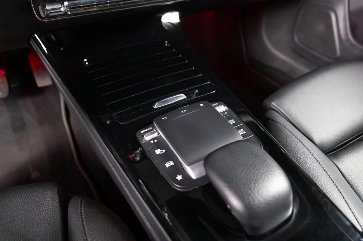 mercedes-benz-cla-2021-hibrido-a-gasolina-1332cc