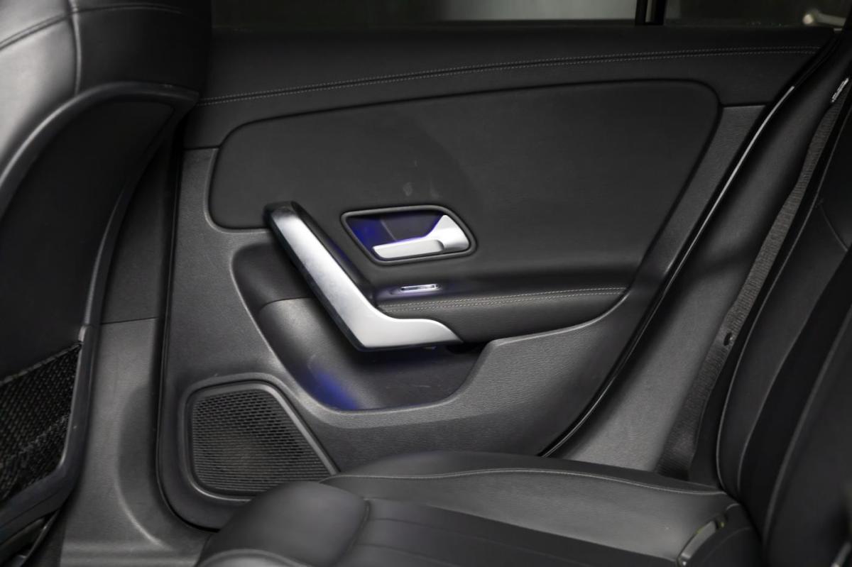 mercedes-benz-cla-2021-hibrido-a-gasolina-1332cc