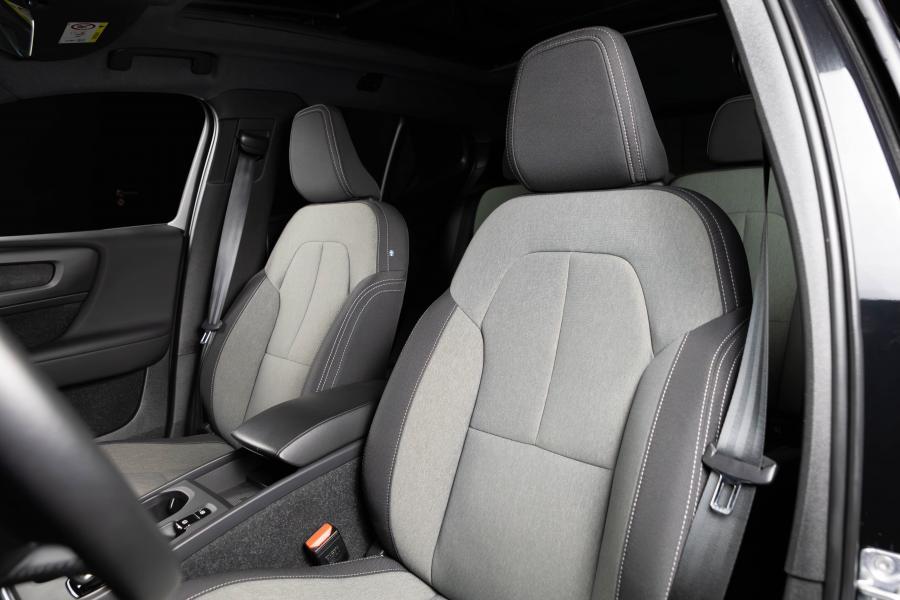 volvo-xc40-2021-hibrido-a-gasolina-1477cc
