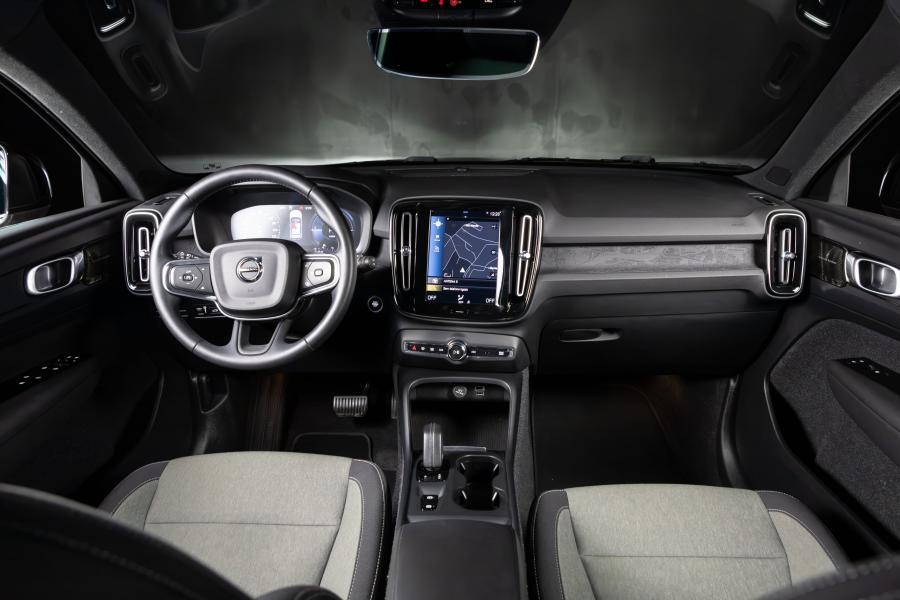 volvo-xc40-2021-hibrido-a-gasolina-1477cc