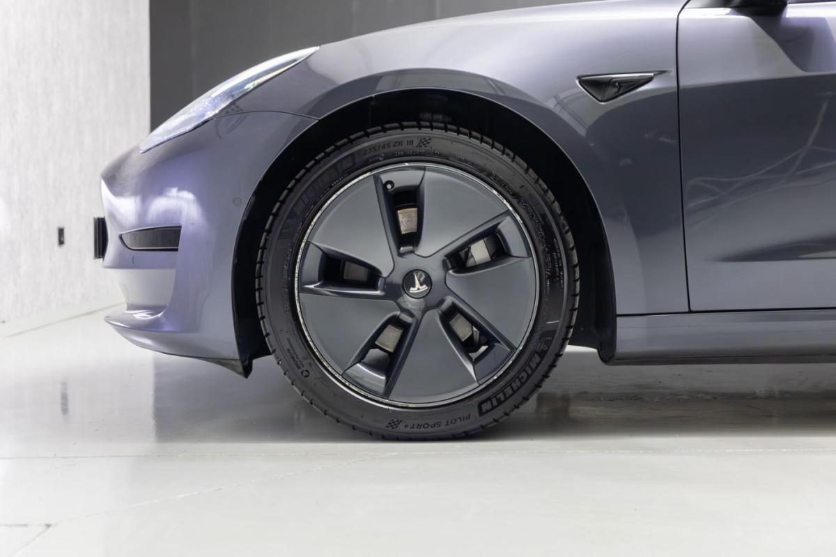 tesla-model-3-2021-eletrico-0cc