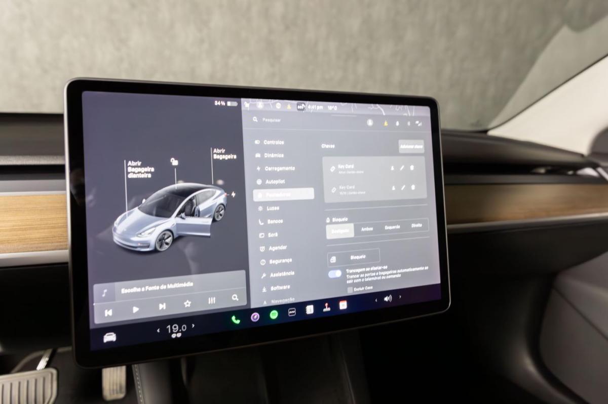 tesla-model-3-2021-eletrico-0cc