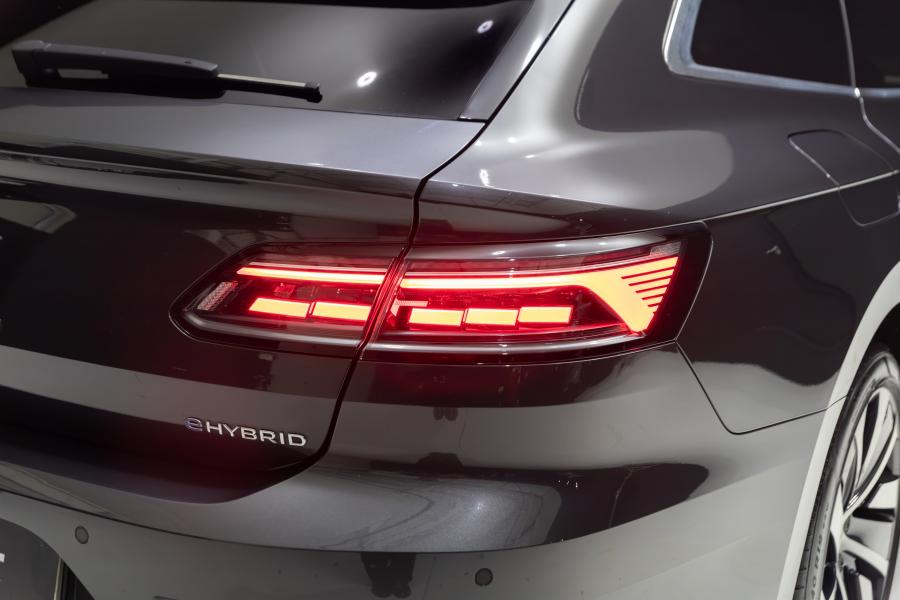 volkswagen-arteon-2022-hibrido-a-gasolina-1395cc
