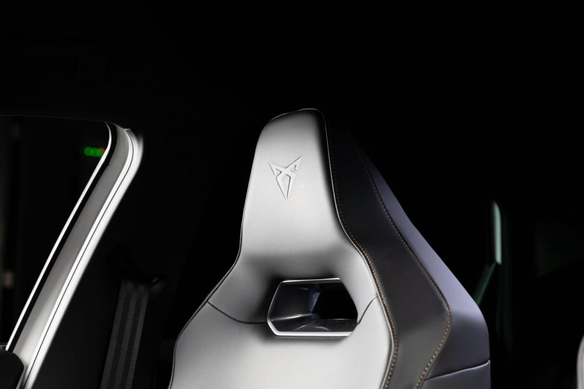 cupra-formentor-2022-hibrido-a-gasolina-1395cc