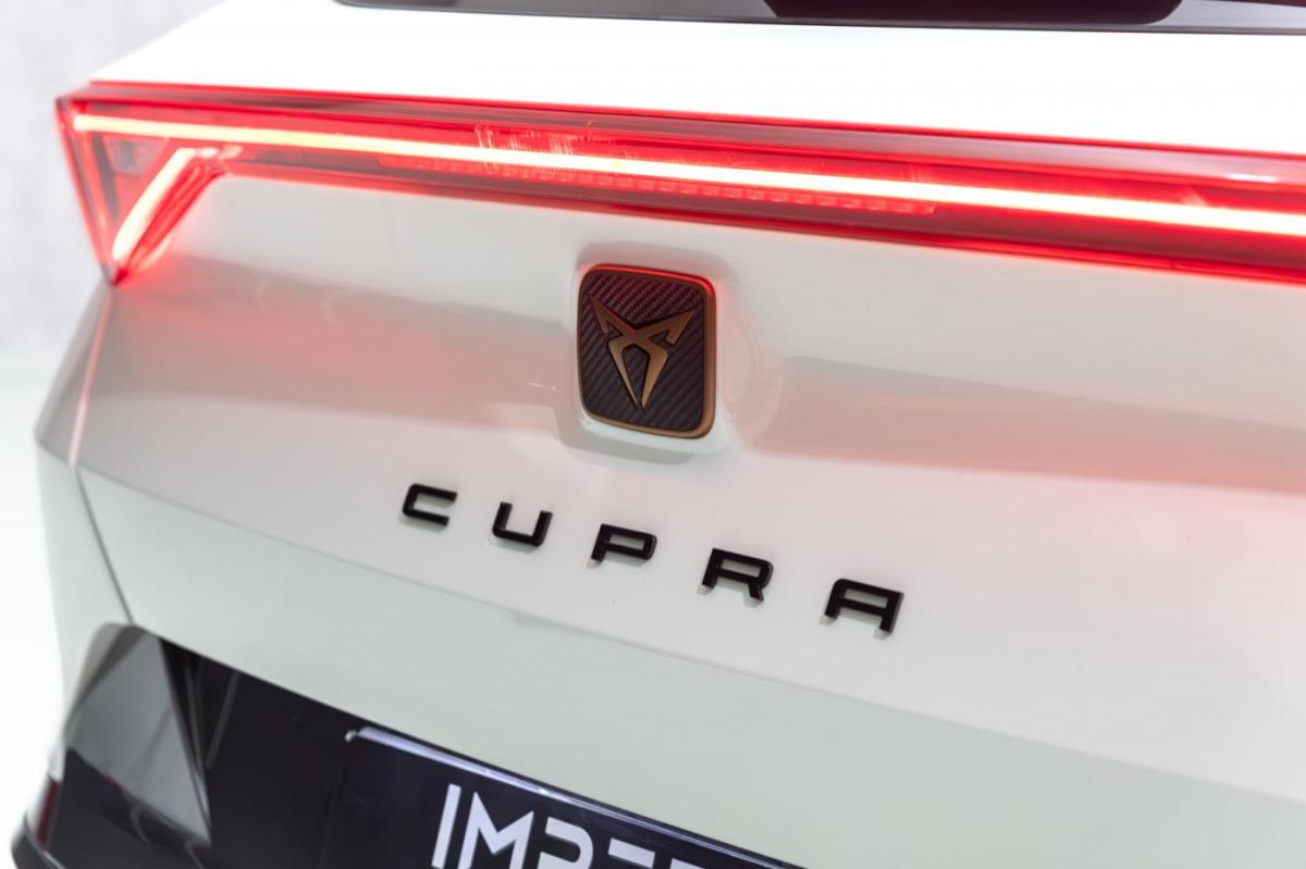 cupra-formentor-2022-hibrido-a-gasolina-1395cc