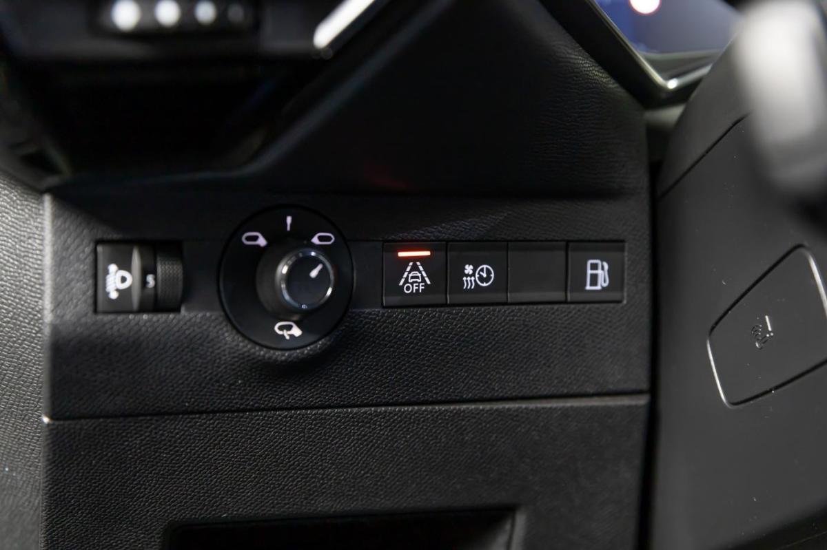 ds-ds-7-crossback-2021-hibrido-a-gasolina-1598cc