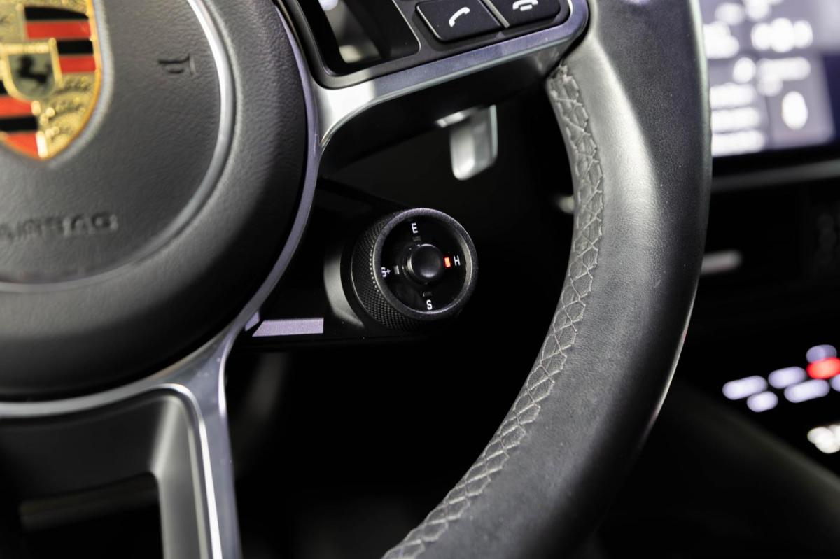 porsche-cayenne-2021-hibrido-a-gasolina-2995cc