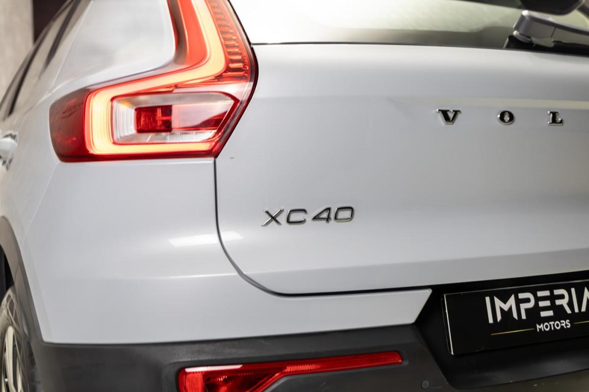 volvo-xc40-2021-hibrido-a-gasolina-1477cc