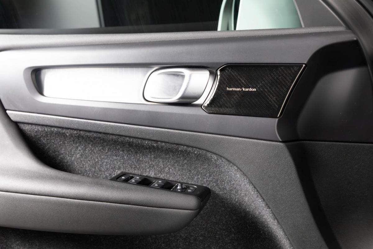 volvo-xc40-2021-hibrido-a-gasolina-1477cc