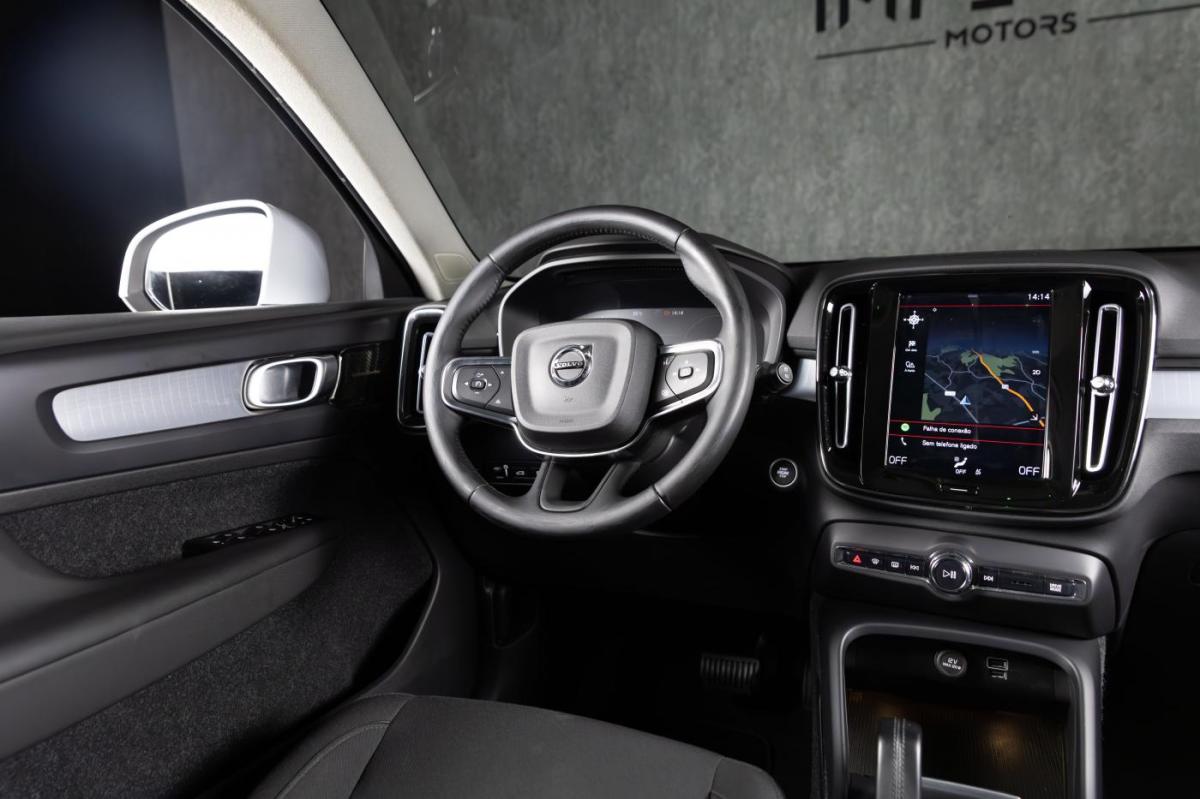 volvo-xc40-2021-hibrido-a-gasolina-1477cc