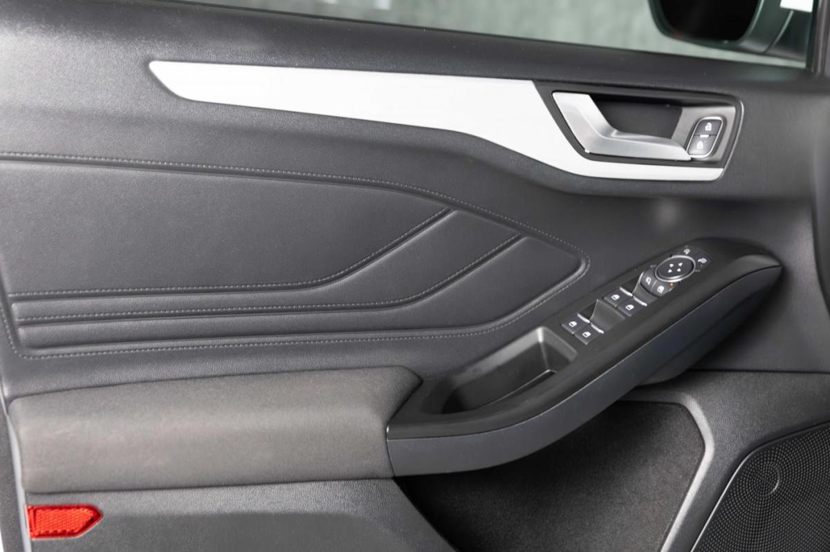 ford-focus-sw-2019-diesel-1499cc
