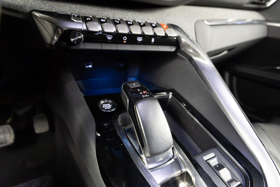 peugeot-3008-2023-hibrido-a-gasolina-1598cc