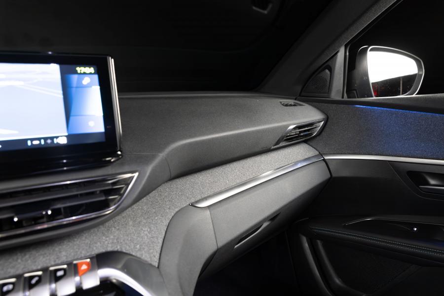 peugeot-3008-2023-hibrido-a-gasolina-1598cc