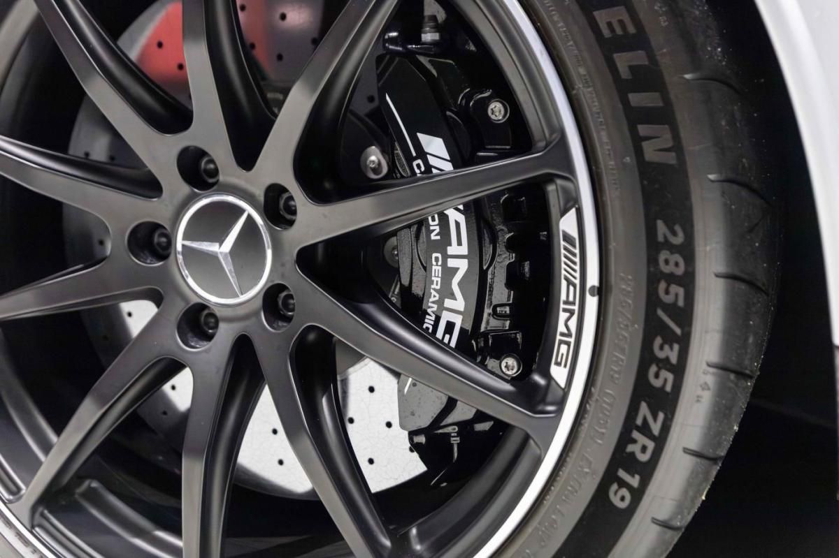 mercedes-benz-amg-gt-2022-gasolina-3982cc