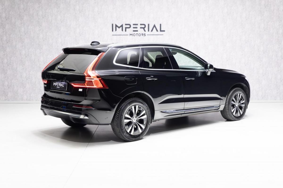 volvo-xc60-2023-hibrido-a-gasolina-1969cc