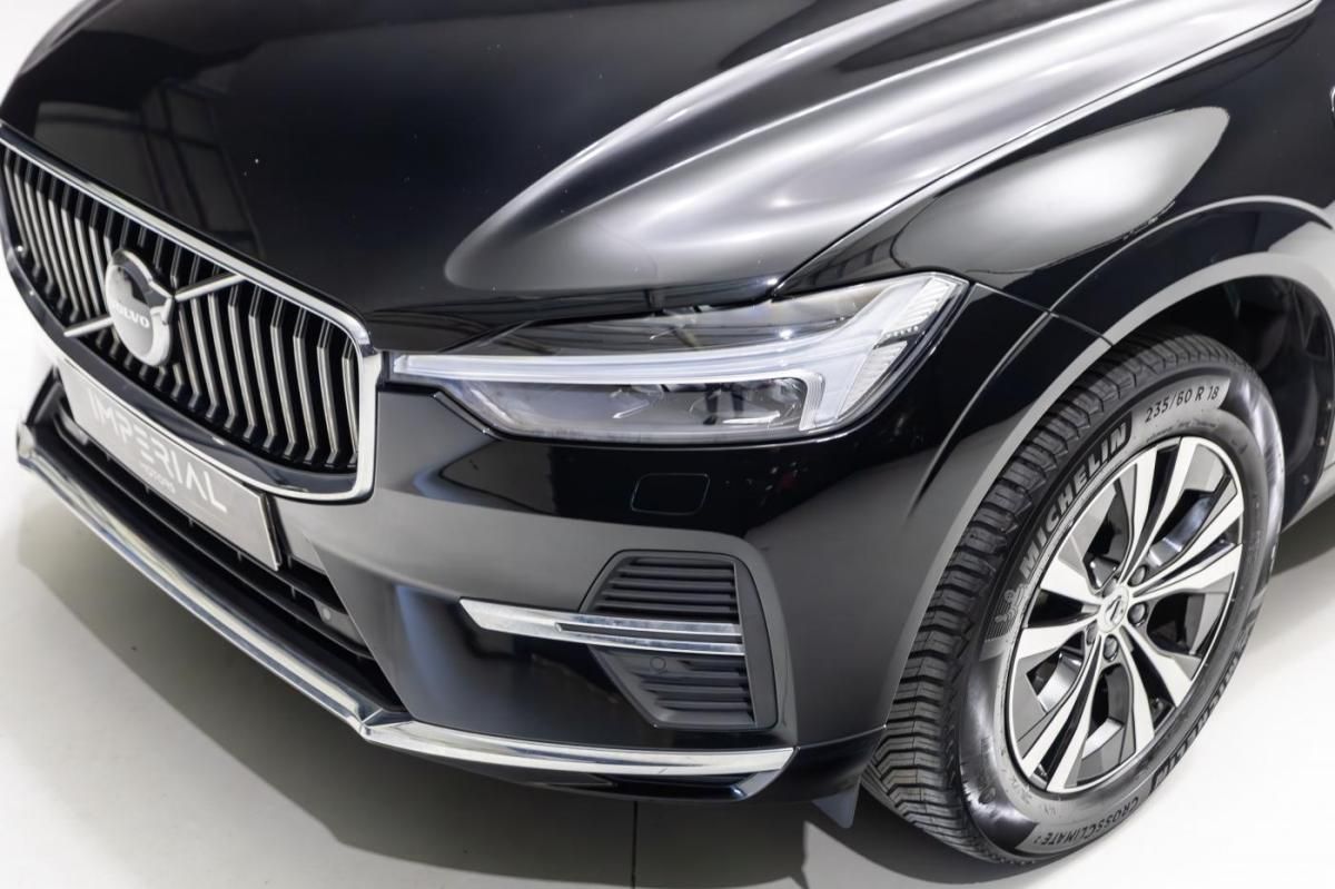 volvo-xc60-2023-hibrido-a-gasolina-1969cc