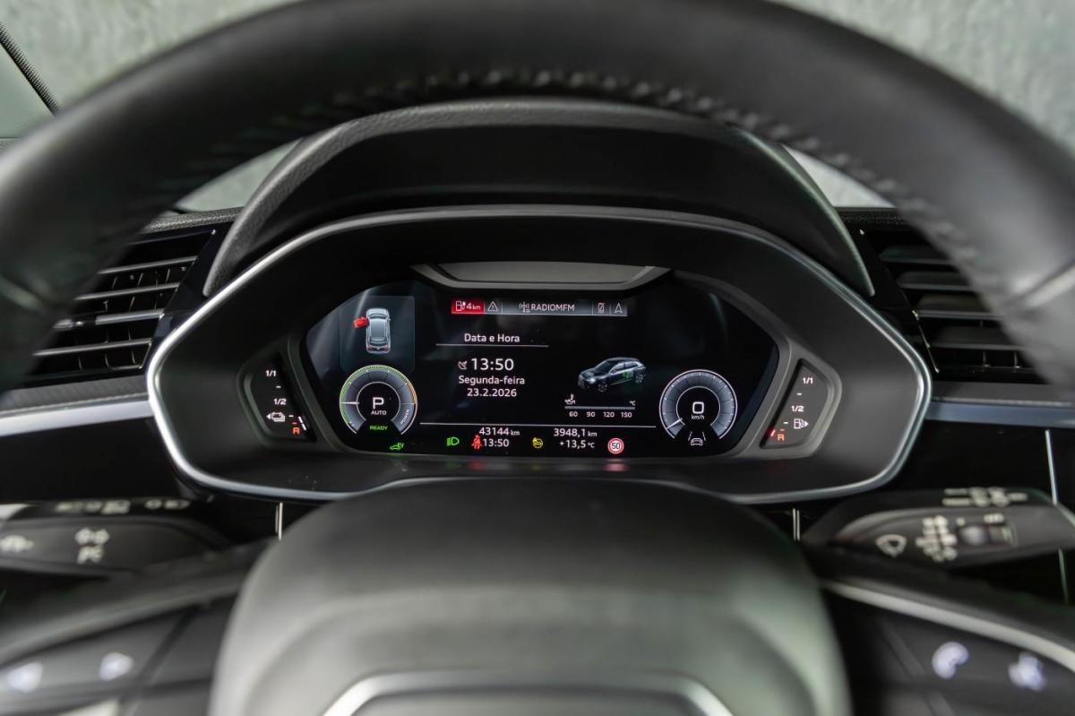 audi-q3-2022-hibrido-a-gasolina-1395cc