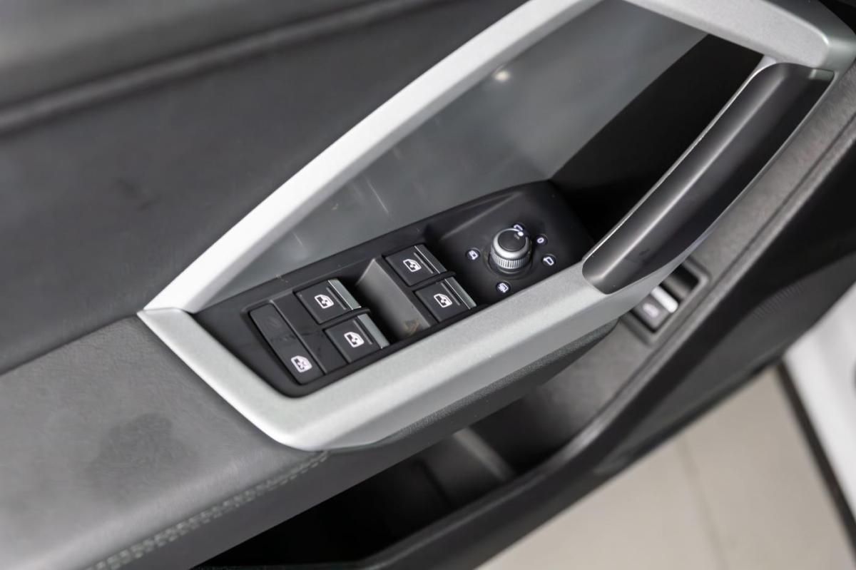 audi-q3-2022-hibrido-a-gasolina-1395cc