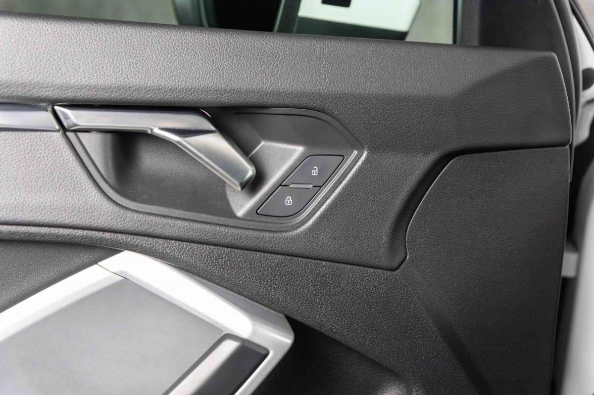 audi-q3-2022-hibrido-a-gasolina-1395cc