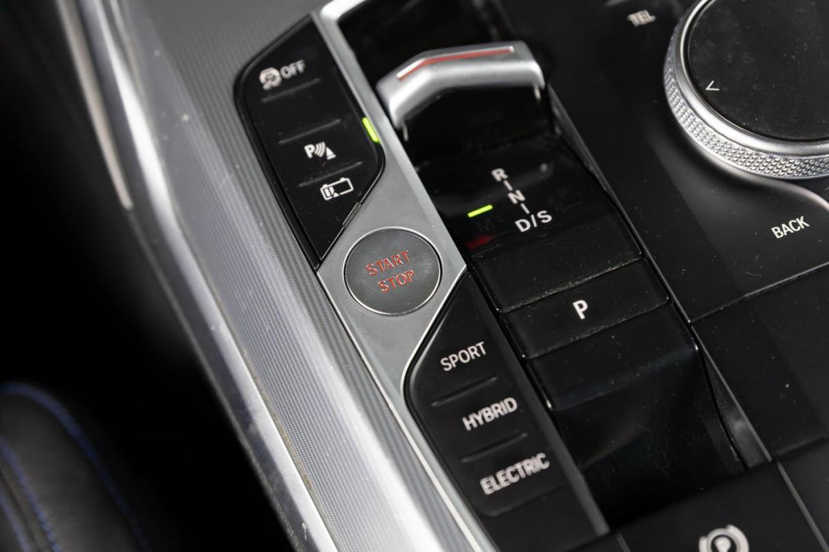 bmw-serie-3-2022-hibrido-a-gasolina-1998cc