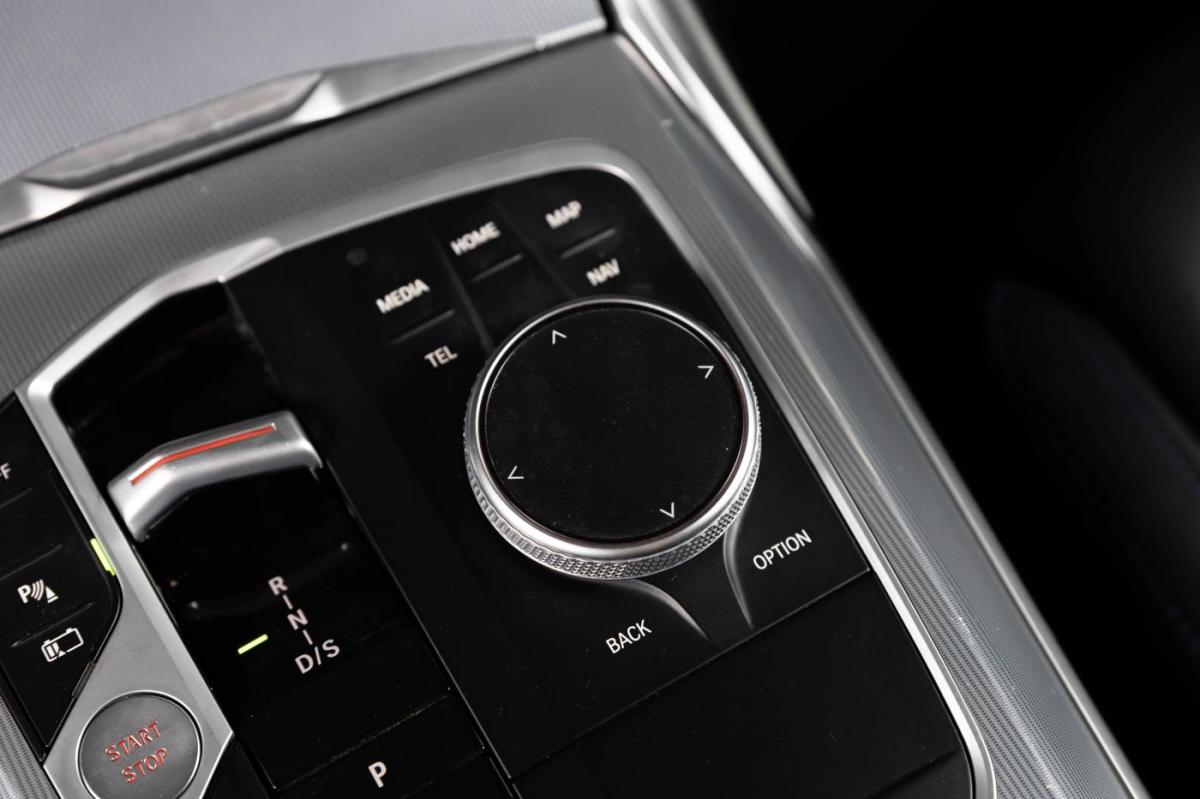 bmw-serie-3-2022-hibrido-a-gasolina-1998cc