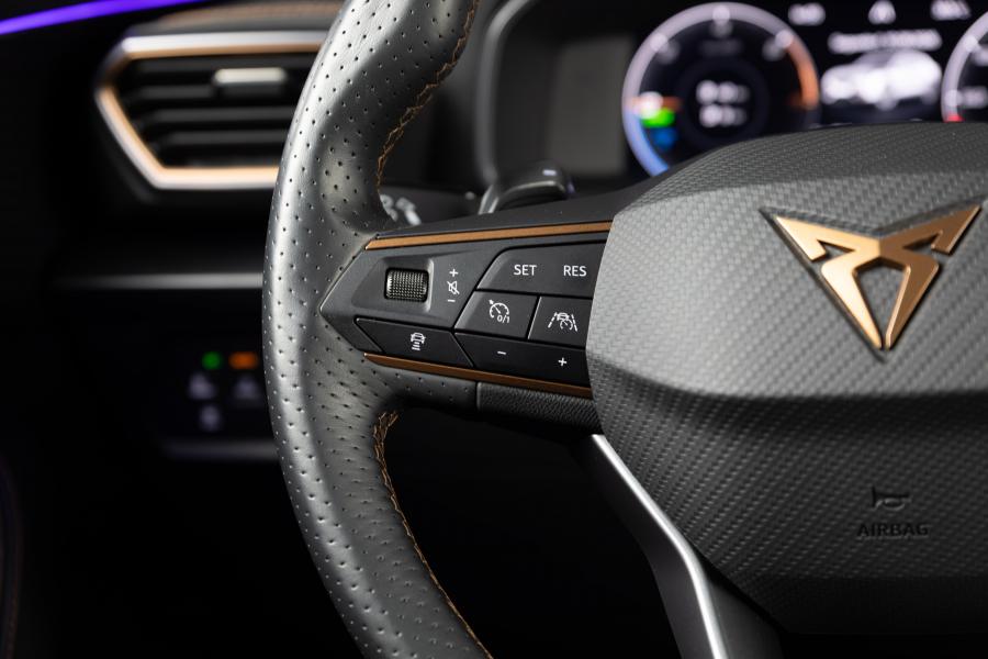cupra-formentor-2023-hibrido-a-gasolina-1395cc