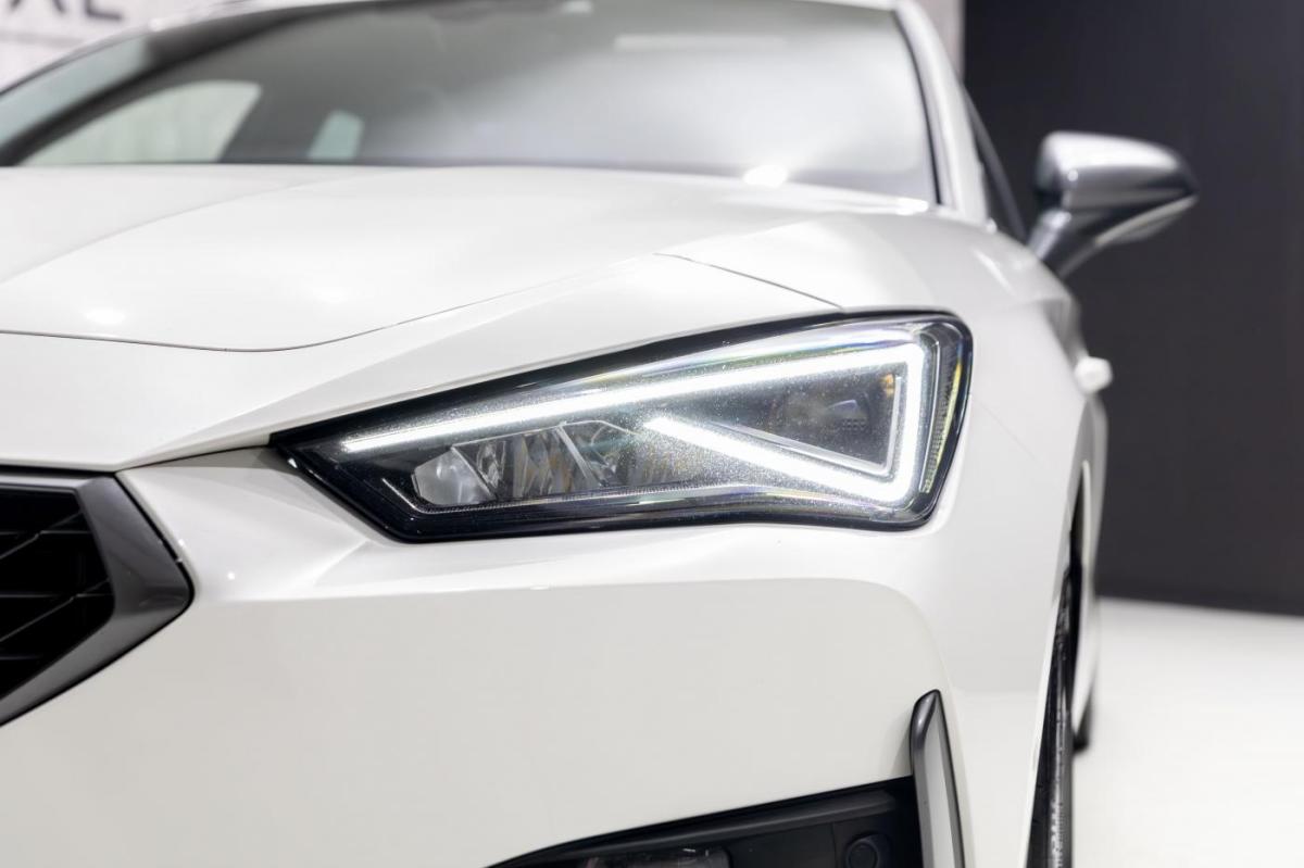 cupra-leon-2022-hibrido-a-gasolina-1395cc