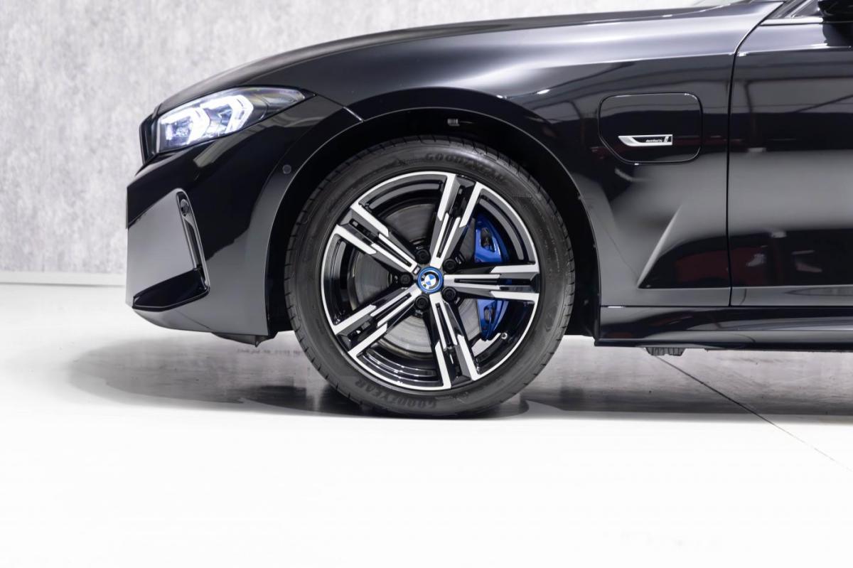 bmw-serie-3-2022-hibrido-a-gasolina-1998cc