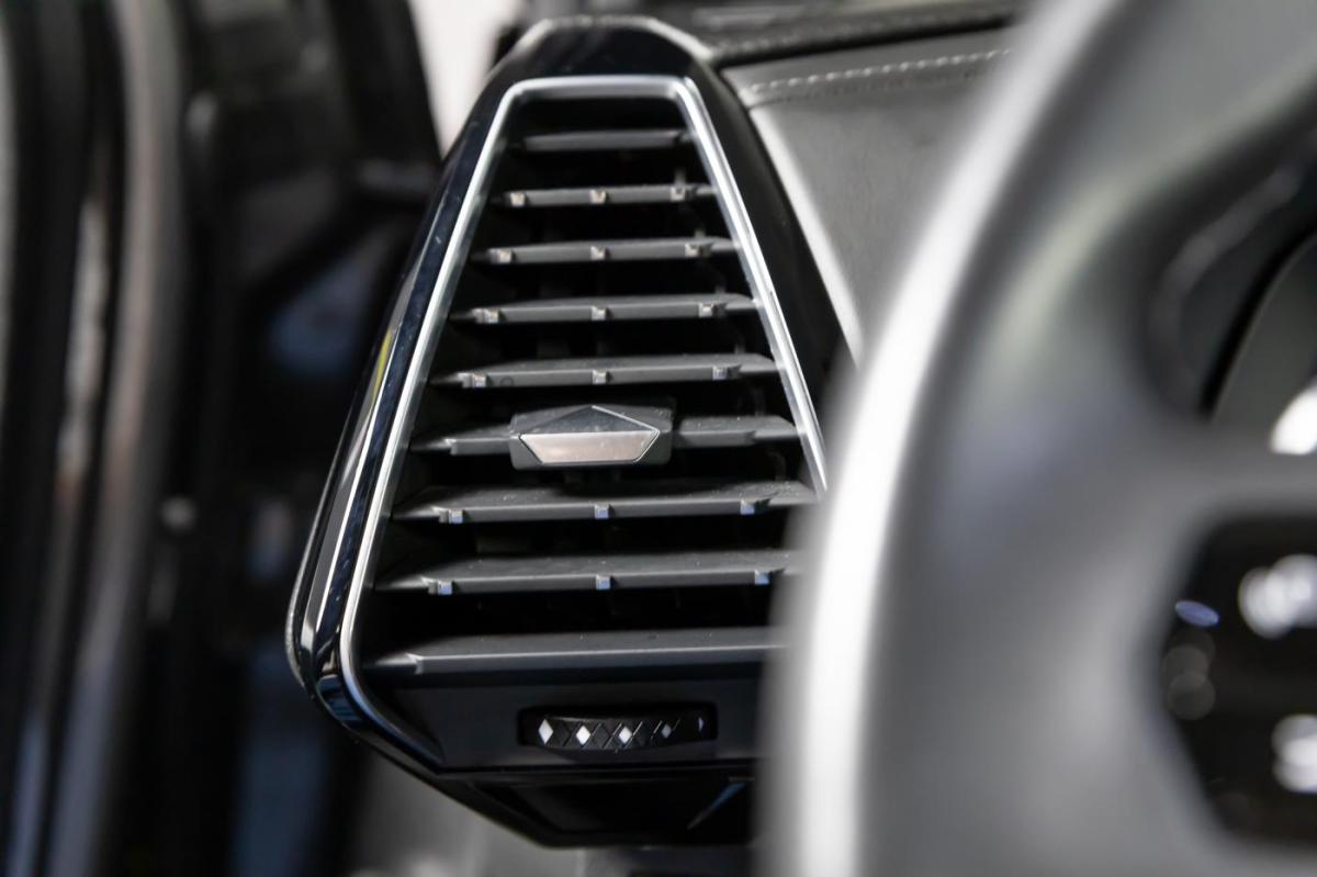 ds-ds-7-crossback-2021-hibrido-a-gasolina-1598cc