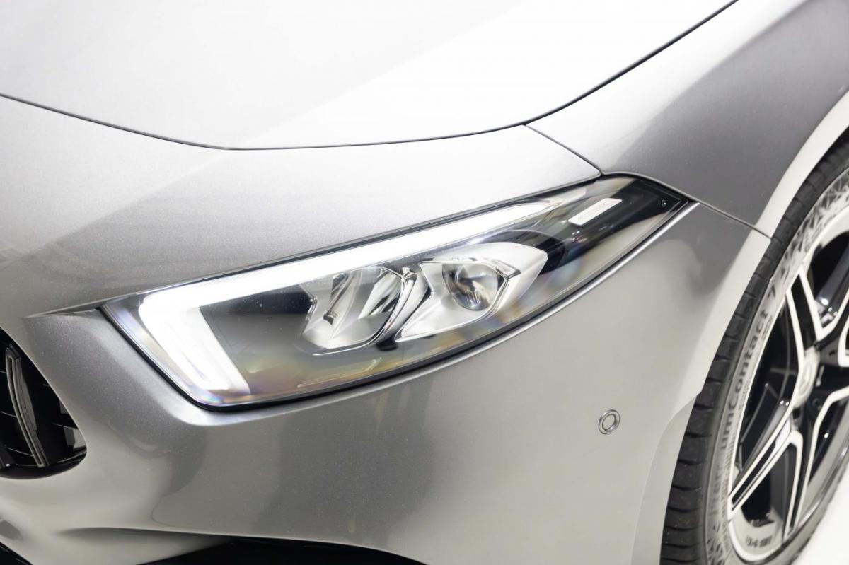 mercedes-benz-classe-a-2022-hibrido-a-gasolina-1332cc