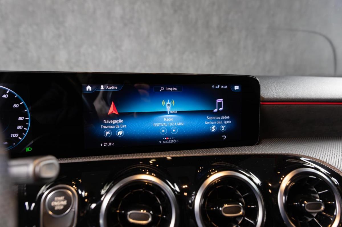 mercedes-benz-classe-a-2022-hibrido-a-gasolina-1332cc