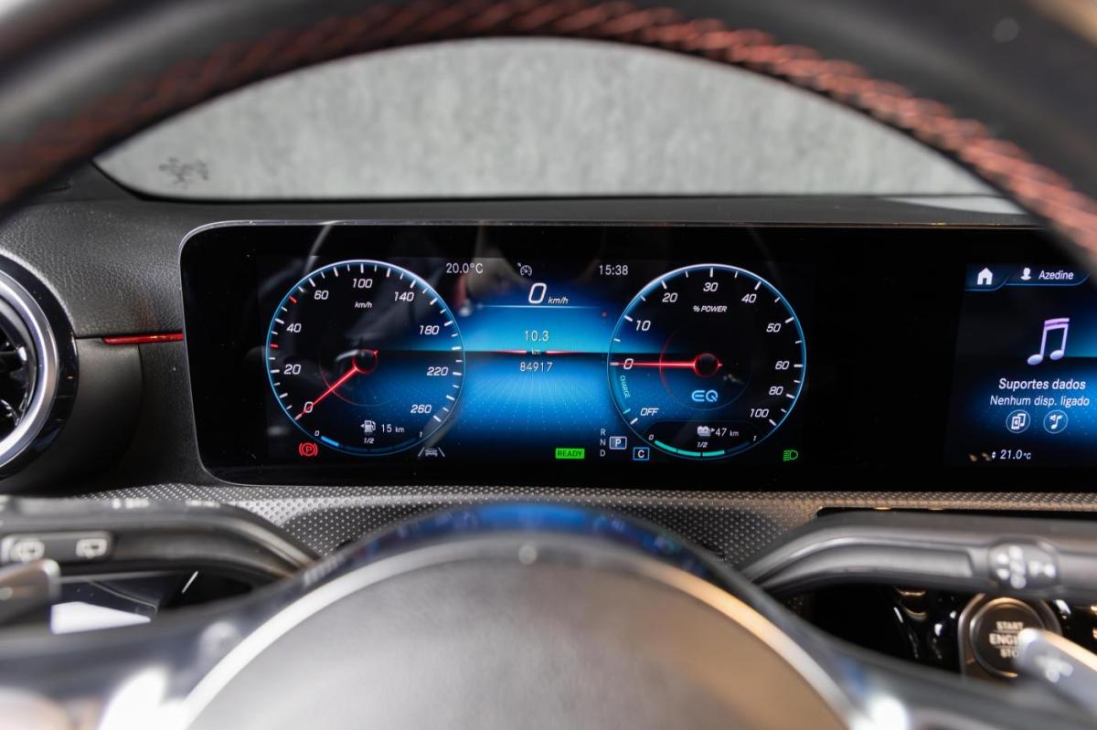 mercedes-benz-classe-a-2022-hibrido-a-gasolina-1332cc
