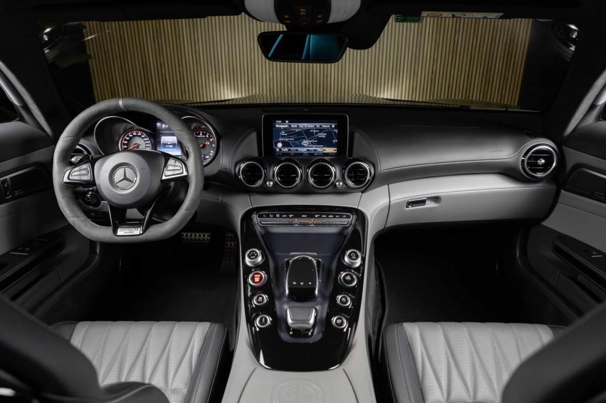 mercedes-benz-amg-gt-2018-gasolina-3982cc