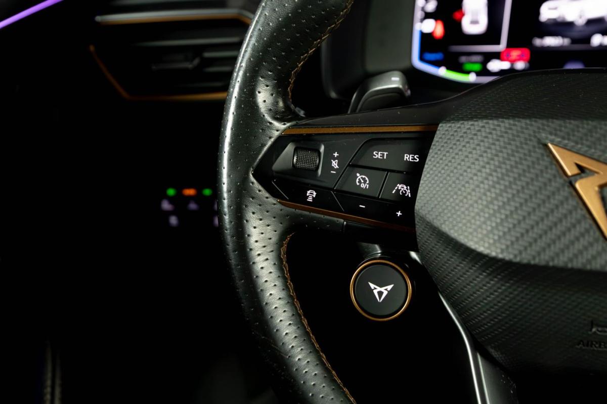 cupra-formentor-2021-hibrido-a-gasolina-1395cc