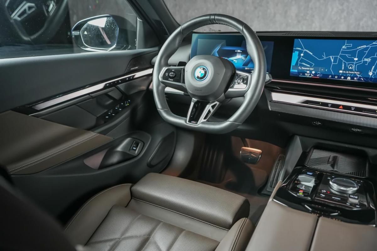 bmw-i3-2024-eletrico-0cc