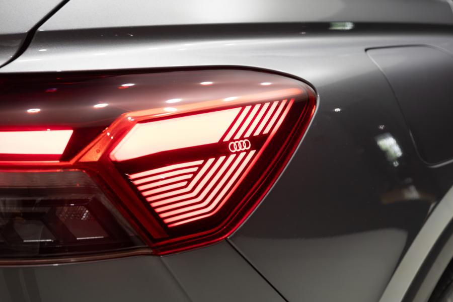 audi-q4-e-tron-2022-eletrico-0cc