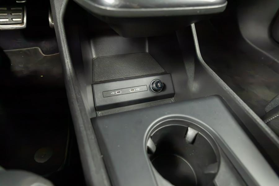 audi-q4-e-tron-2022-eletrico-0cc