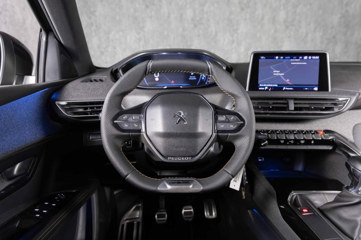 peugeot-5008-2018-diesel-1499cc