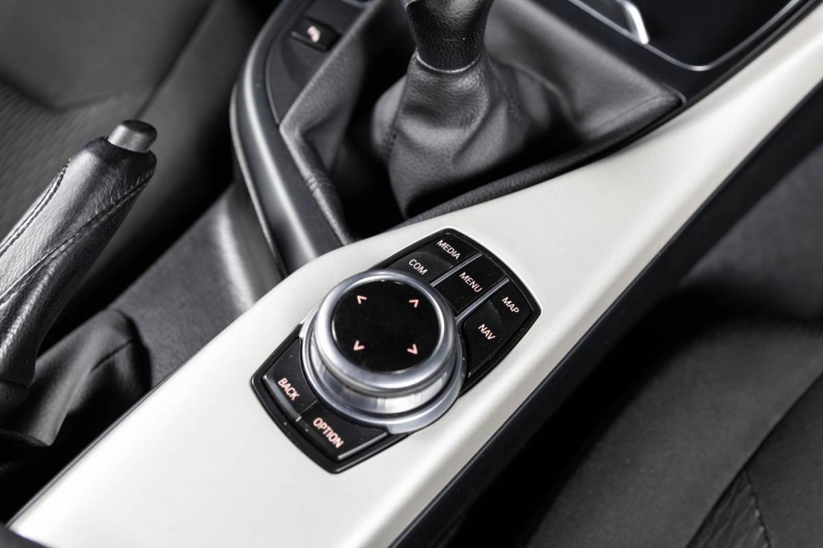 bmw-serie-1-2018-diesel-1496cc