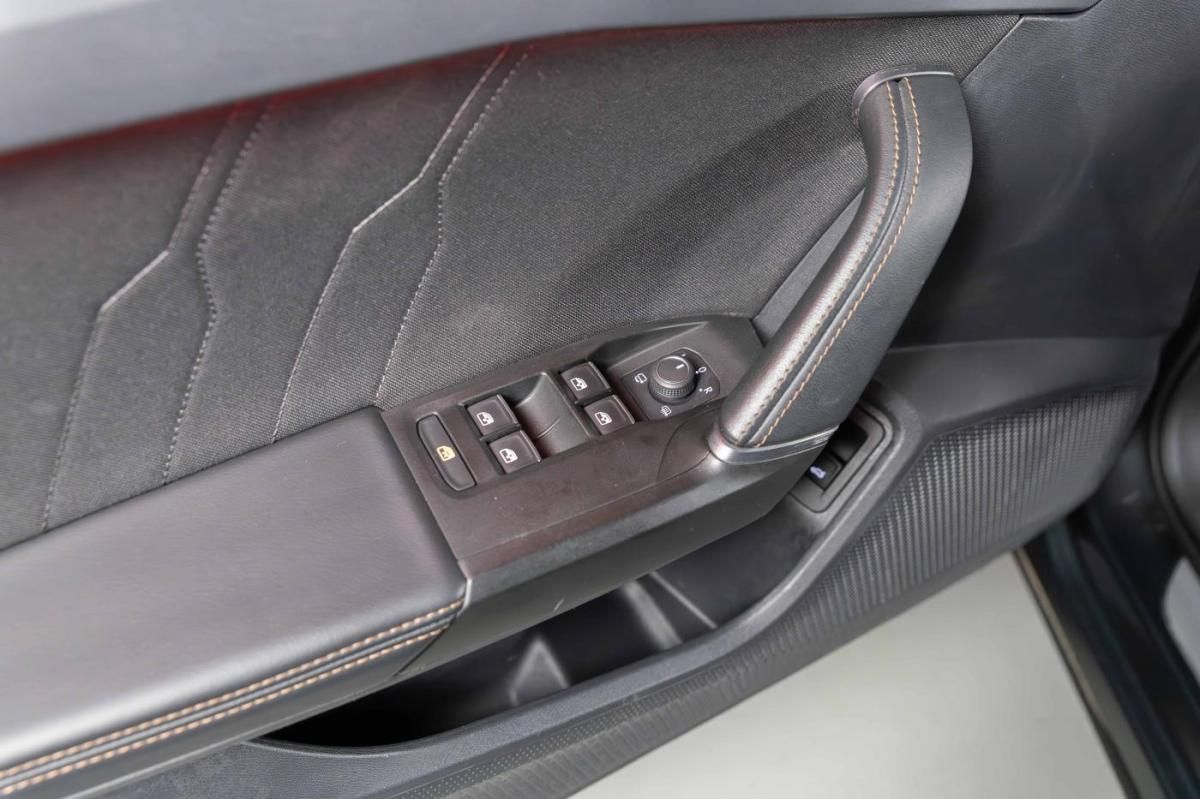 cupra-formentor-2023-hibrido-a-gasolina-1395cc