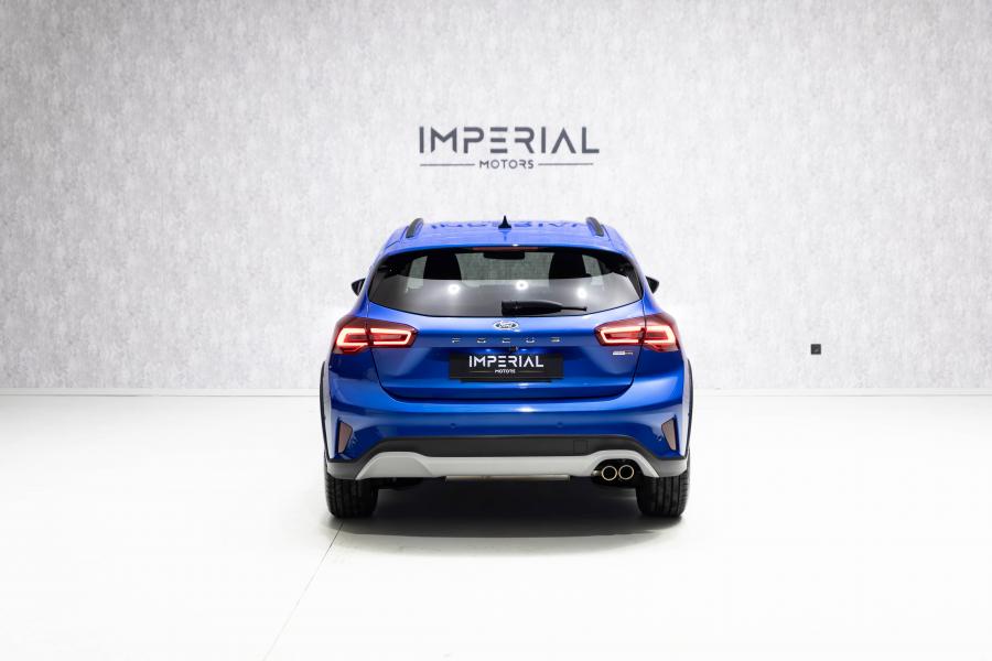 ford-focus-2023-hibrido-a-gasolina-998cc