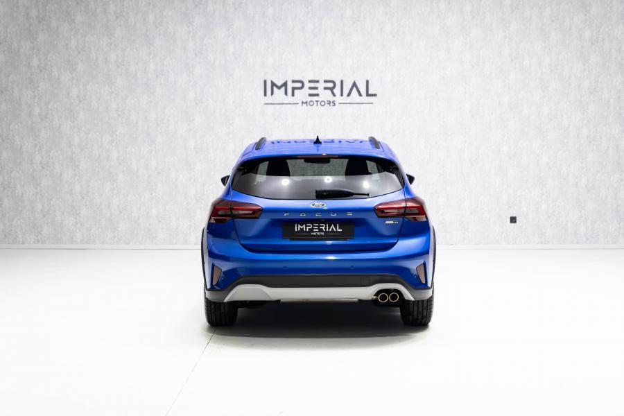 ford-focus-2023-hibrido-a-gasolina-998cc