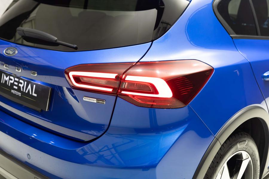 ford-focus-2023-hibrido-a-gasolina-998cc