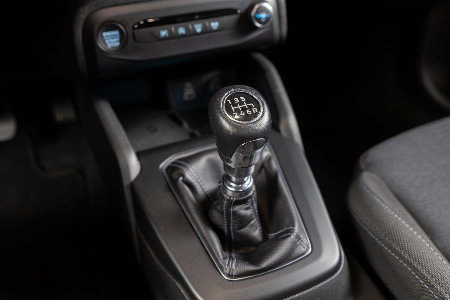 ford-focus-2023-hibrido-a-gasolina-998cc
