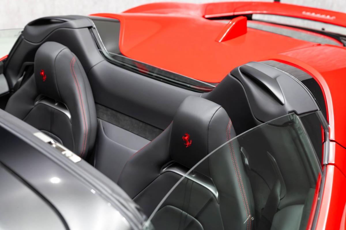 ferrari-sf90-2024-hibrido-a-gasolina-3990cc