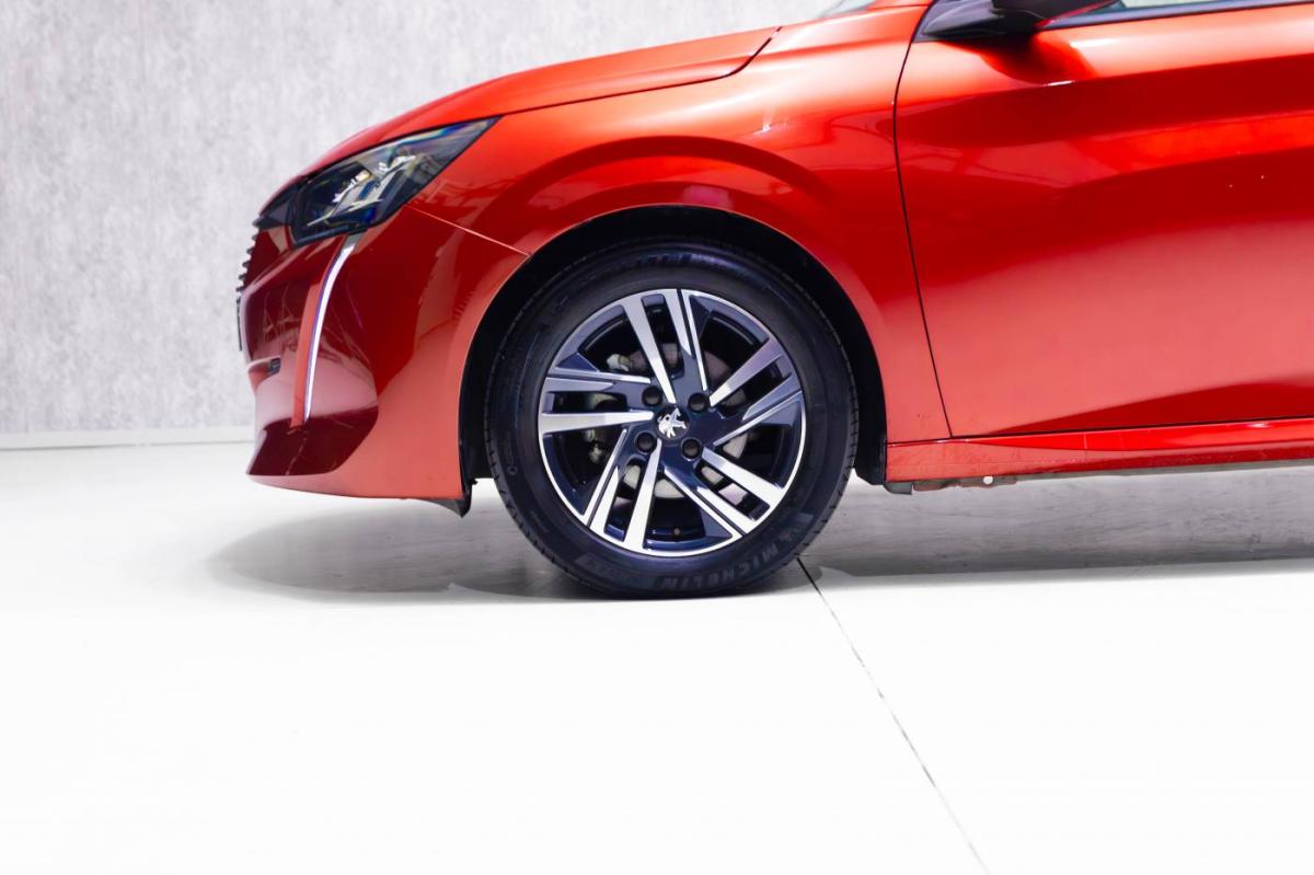 peugeot-208-2023-gasolina-1199cc