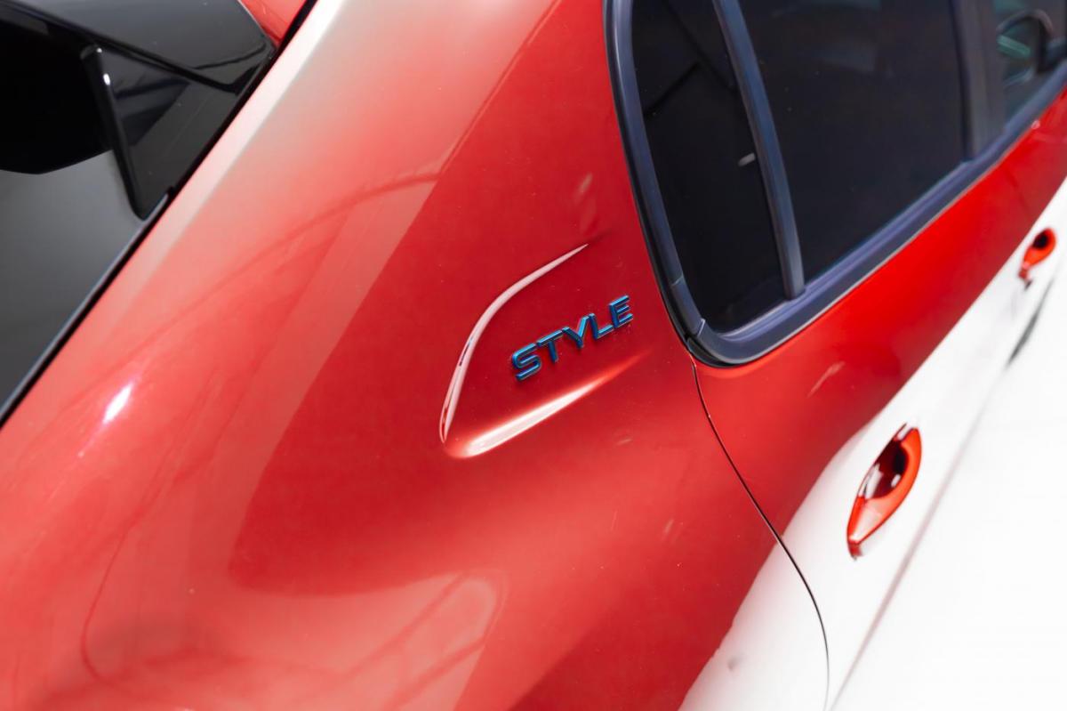peugeot-208-2023-gasolina-1199cc