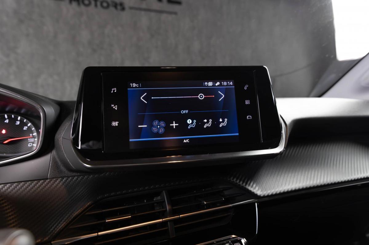 peugeot-208-2023-gasolina-1199cc